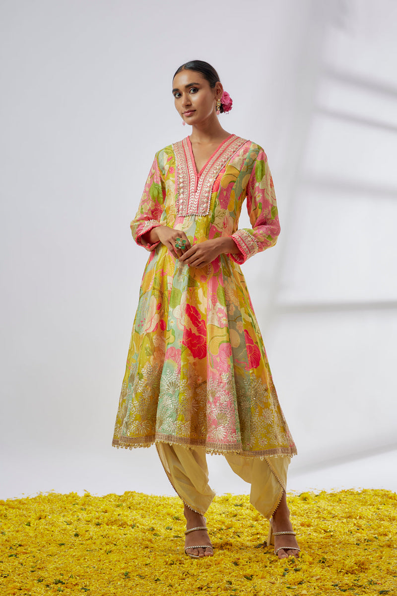 Nasreen Dhoti Set With Dupatta