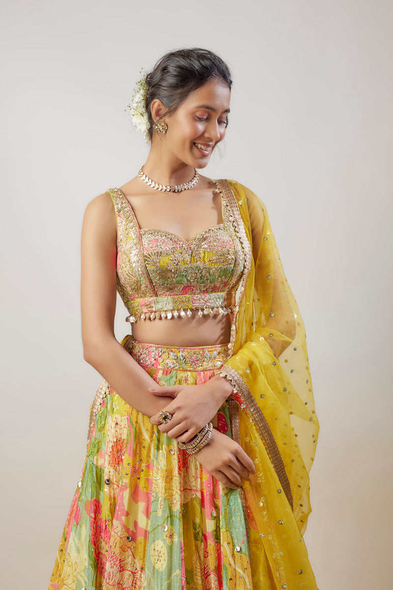 Kamiya Lehenga Set