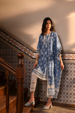 Darya Kurta With Floral Ladder Slim White Pant