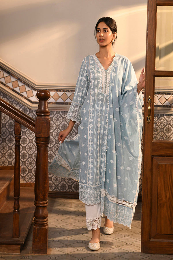 Arpina Kurta with Floral Chemical Lace Pants