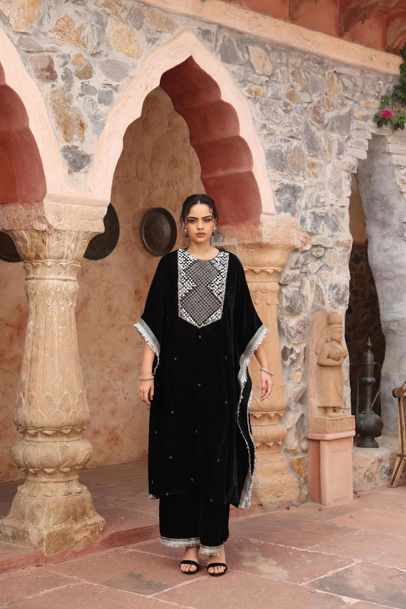 Black Kaftan Set