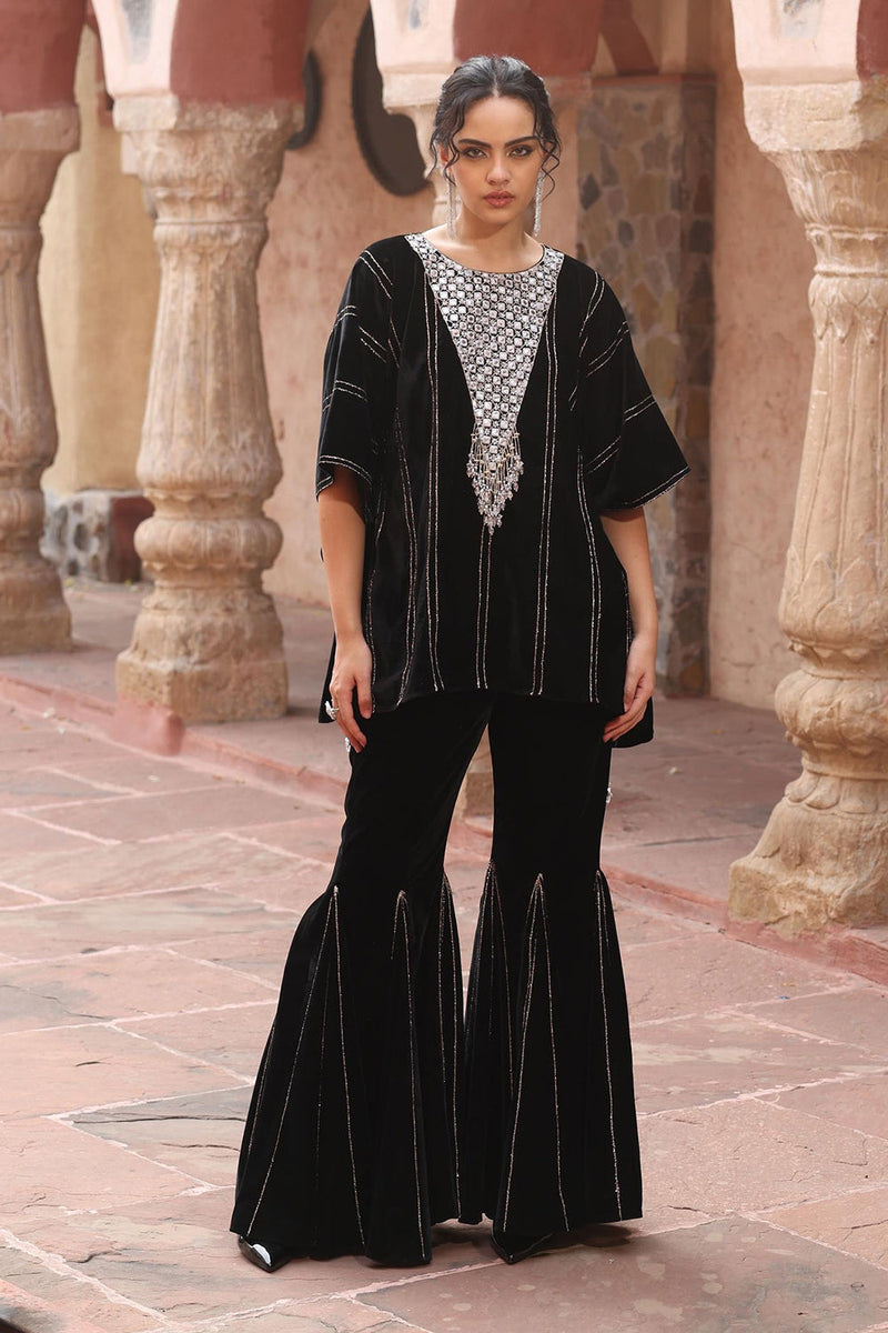 Black Kaftan Set