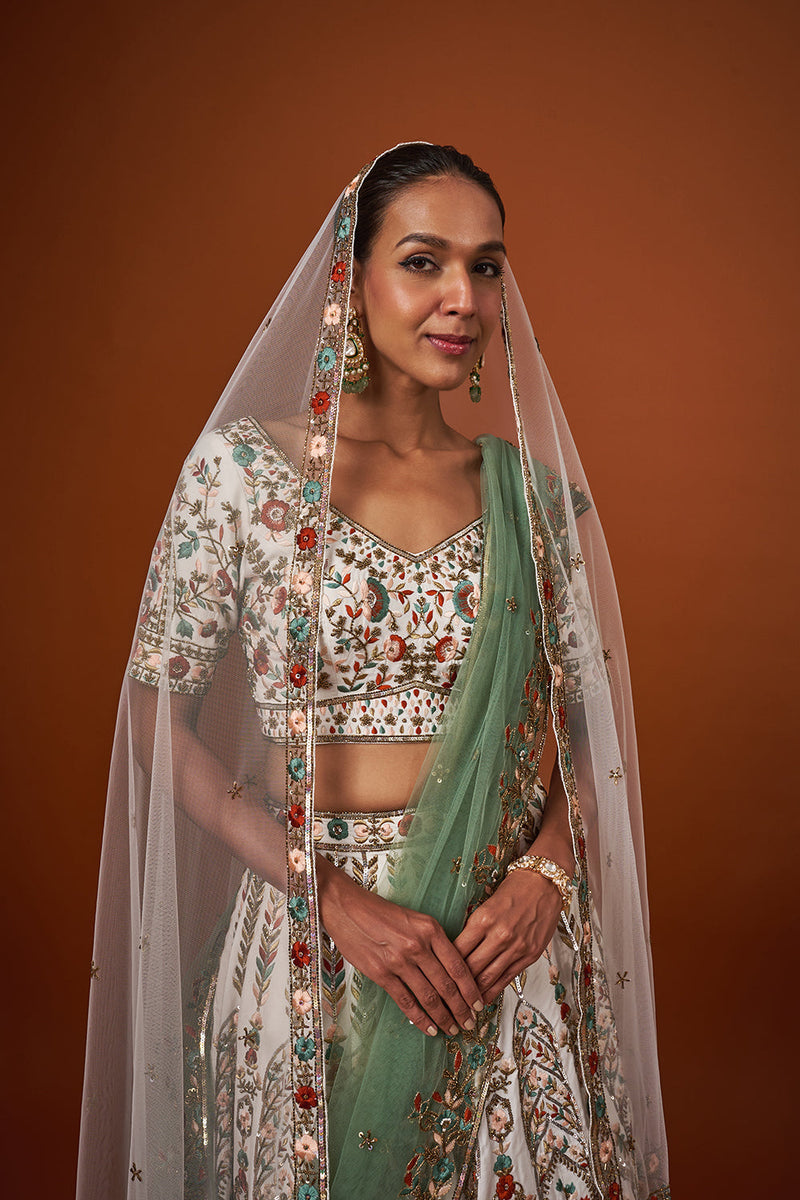 Ivory Embroidered Lehenga Set With Contrast Dupatta