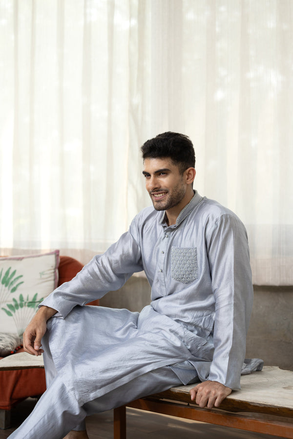 Men'S Grey Kurta Set With Embroidered Pocket And Neck With Pants