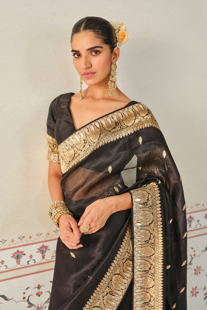 Ulka Handwoven Benarasi Saree Set - Black