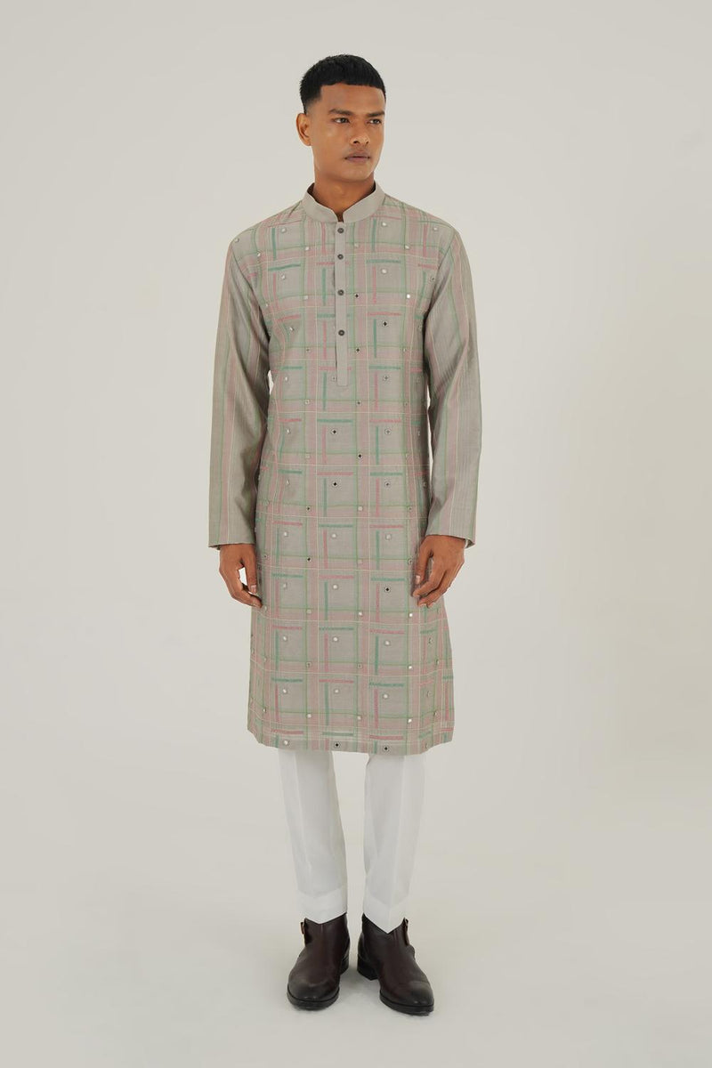 Geometric Embroidered Kurta Set With Mirror Work