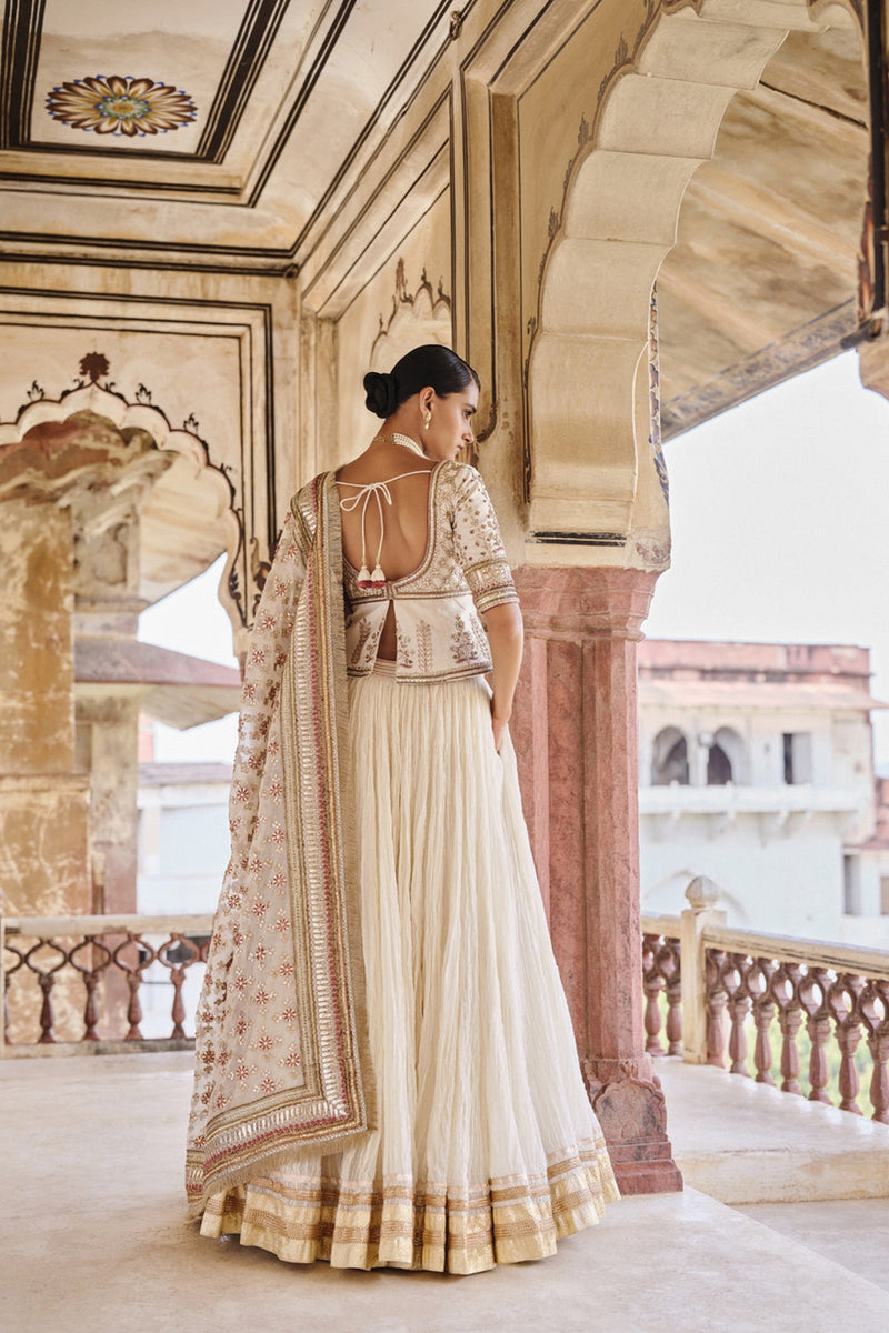 Amara Gota Patti Mul Lehenga Set Natural