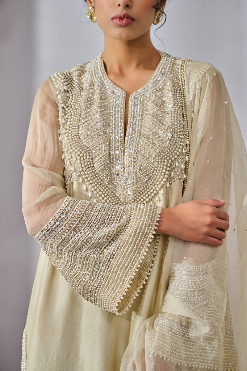 Kurta Trousers Dupatta