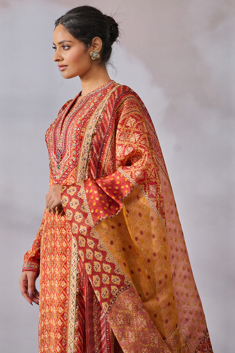 Kurta Dupatta Churidar