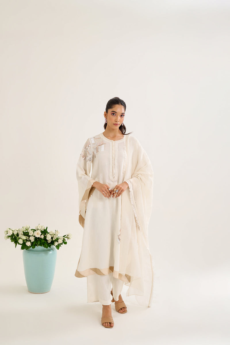 Nargis Kurta Set