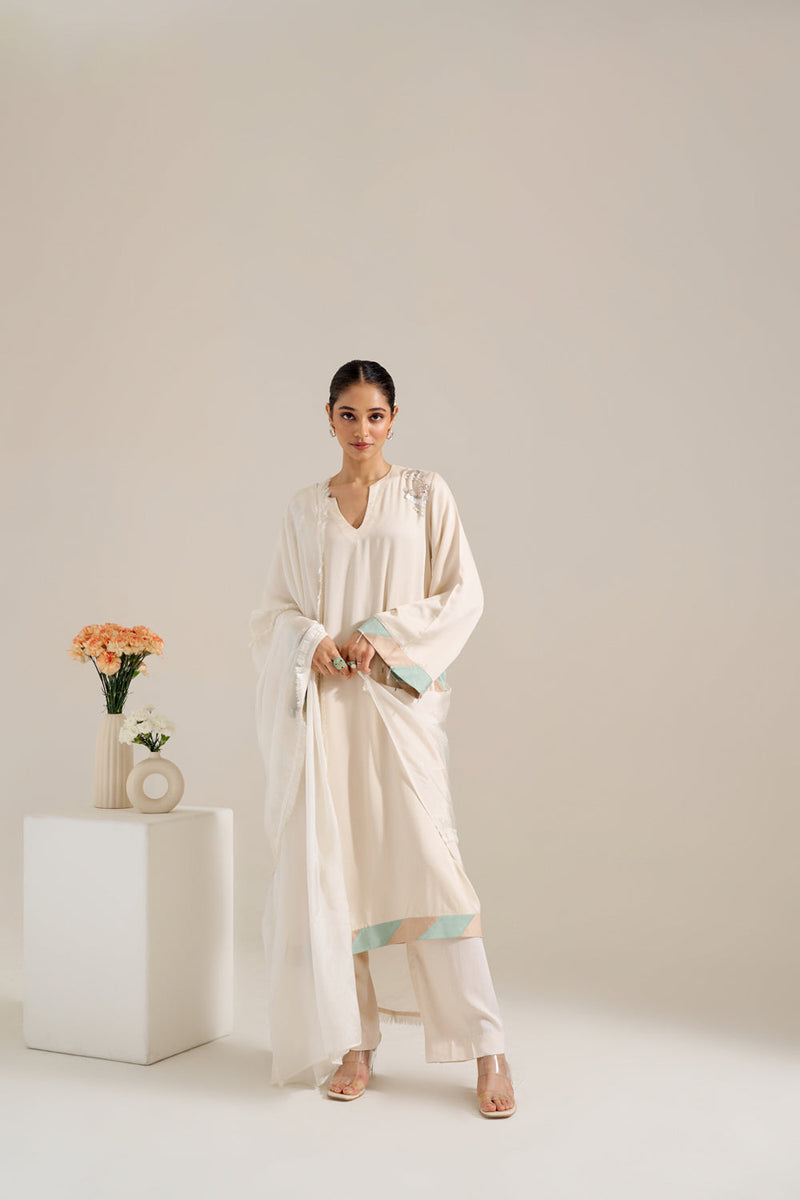 Lily Kurta Set