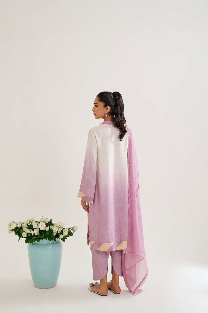 Chhui Mui Kurta Set