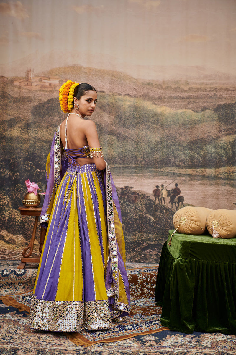 Hari Varn Lehenga