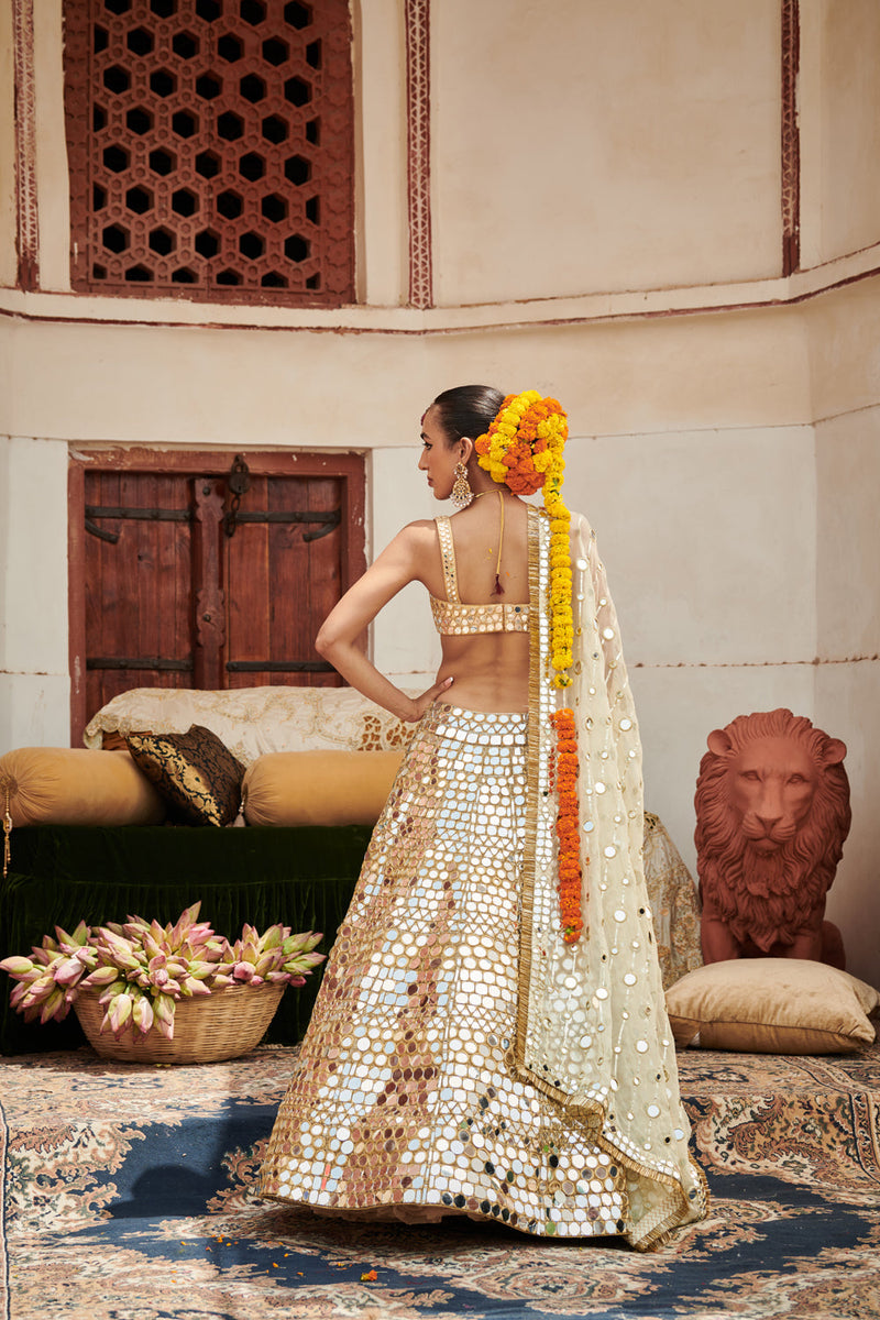 Sheesh Mahal Lehenga