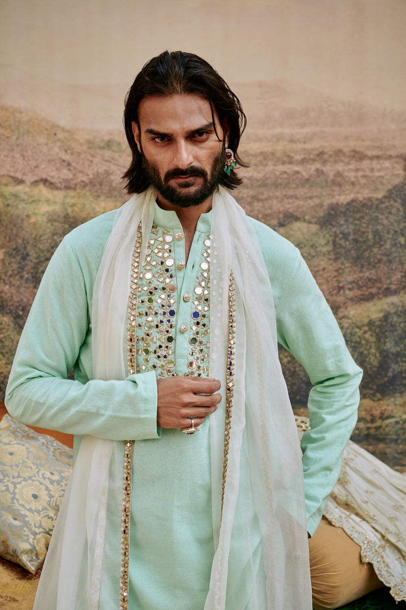 Aasmani Kurta Set And Stole