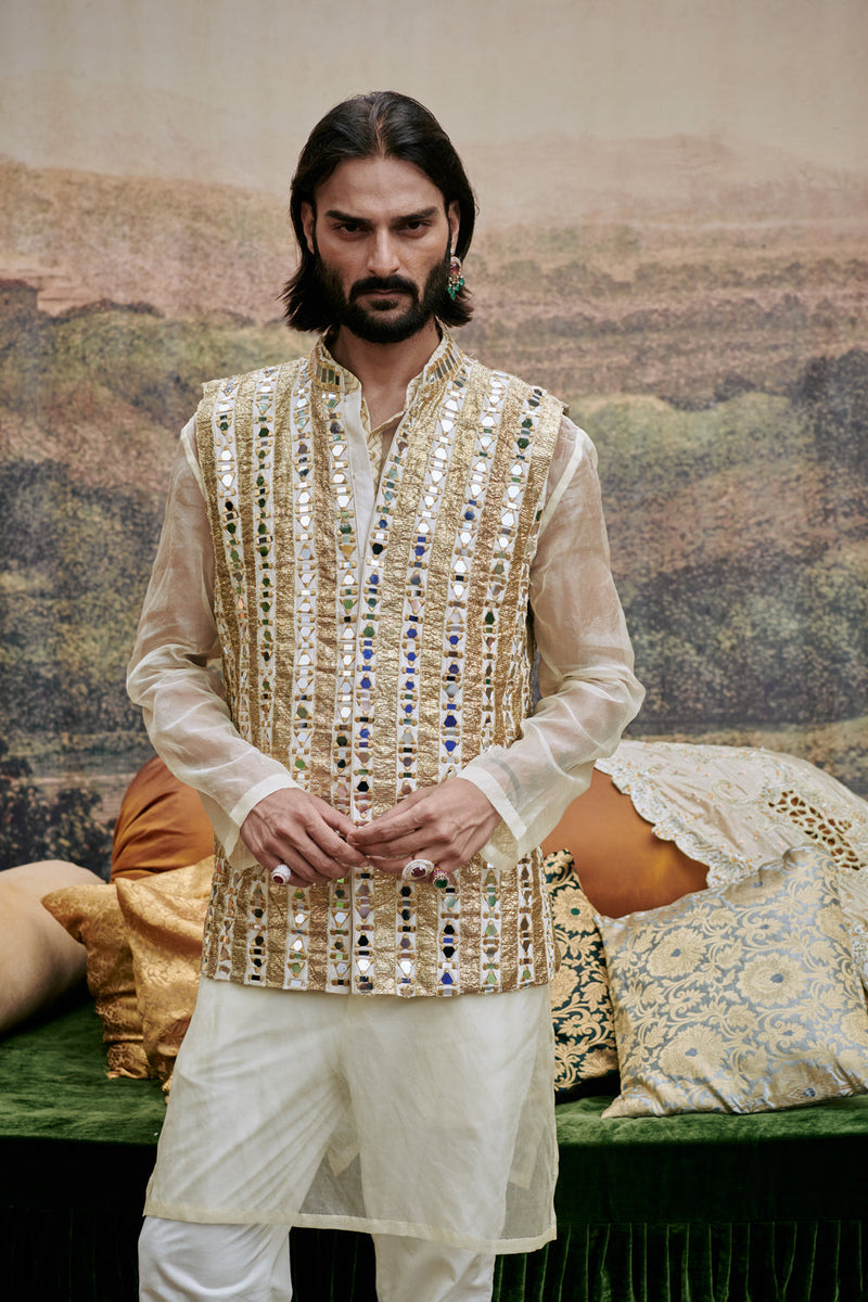 Falak Kurta Set