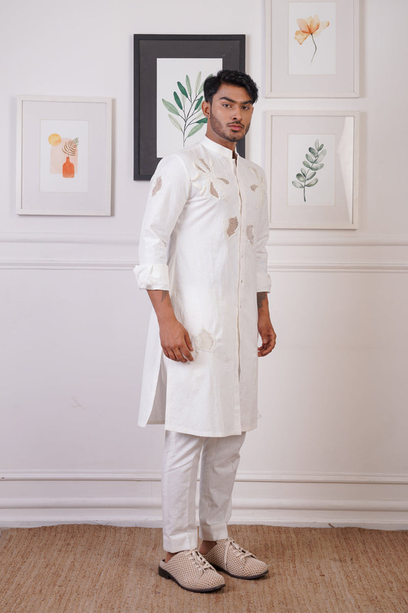 Linen Kurta Set With Cut Embroidery