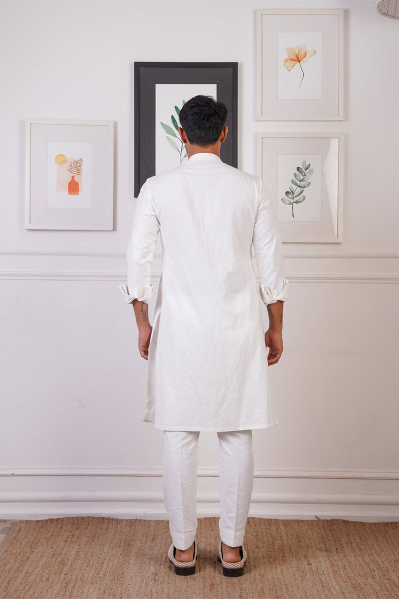 Linen Kurta Set With Cut Embroidery