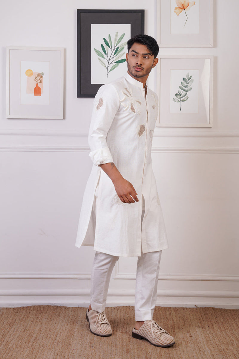 Linen Kurta Set With Cut Embroidery