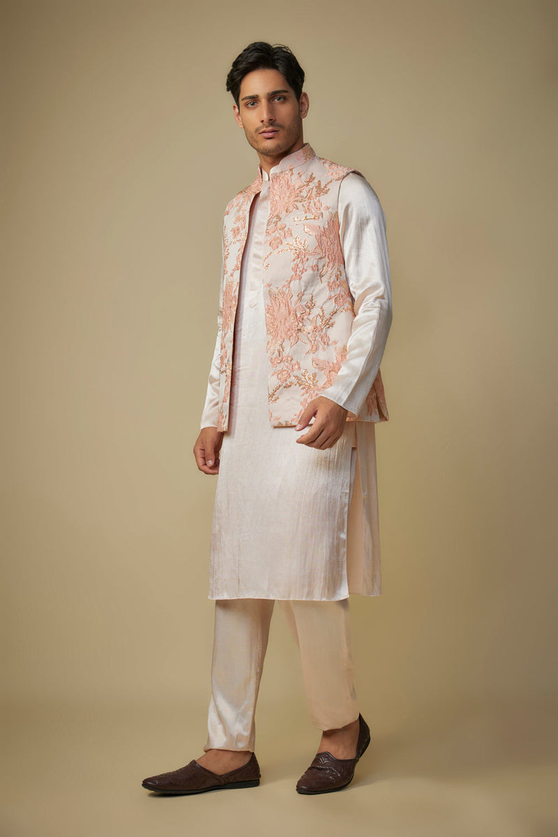 Peach Floral Bundi With Kurta And Pant