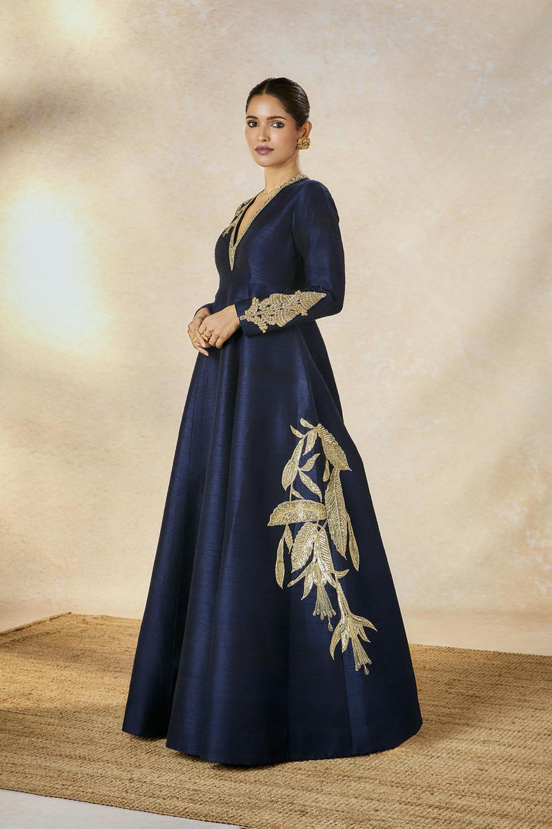 The Neeltara Gown