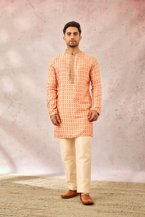 The Agra Petha Kurta