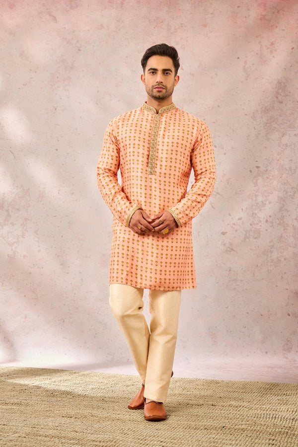 The Agra Petha Kurta