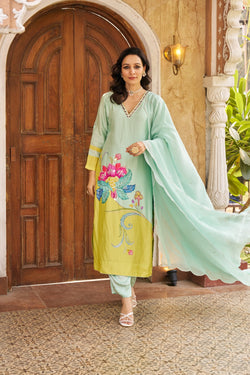 Nayaab Aqua Kurta Set