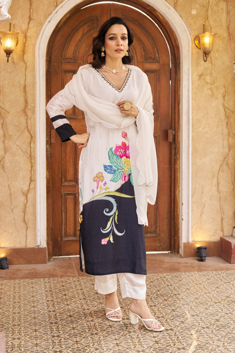 Nayaab Black/White Kurta Set