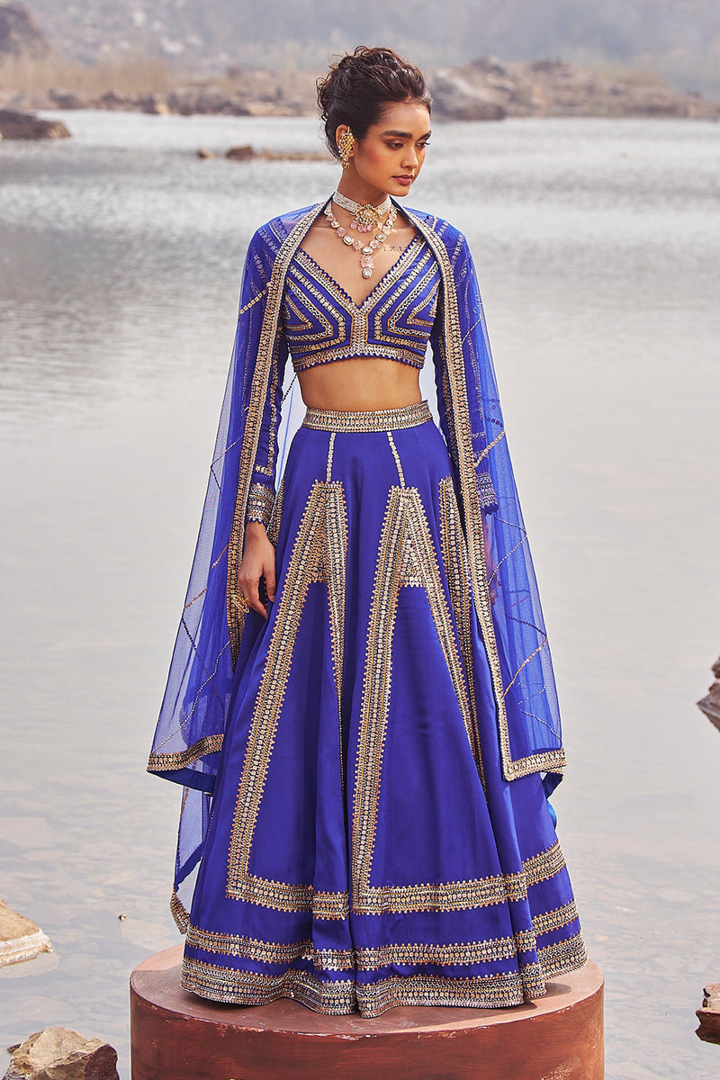 Jashan-E-Utsav Lehenga Set