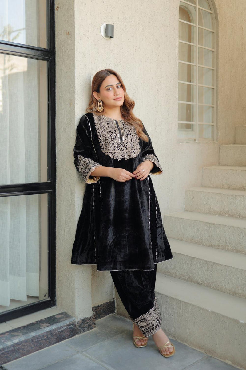 Nisreen - Short Kalidaar Chauga With Salwar