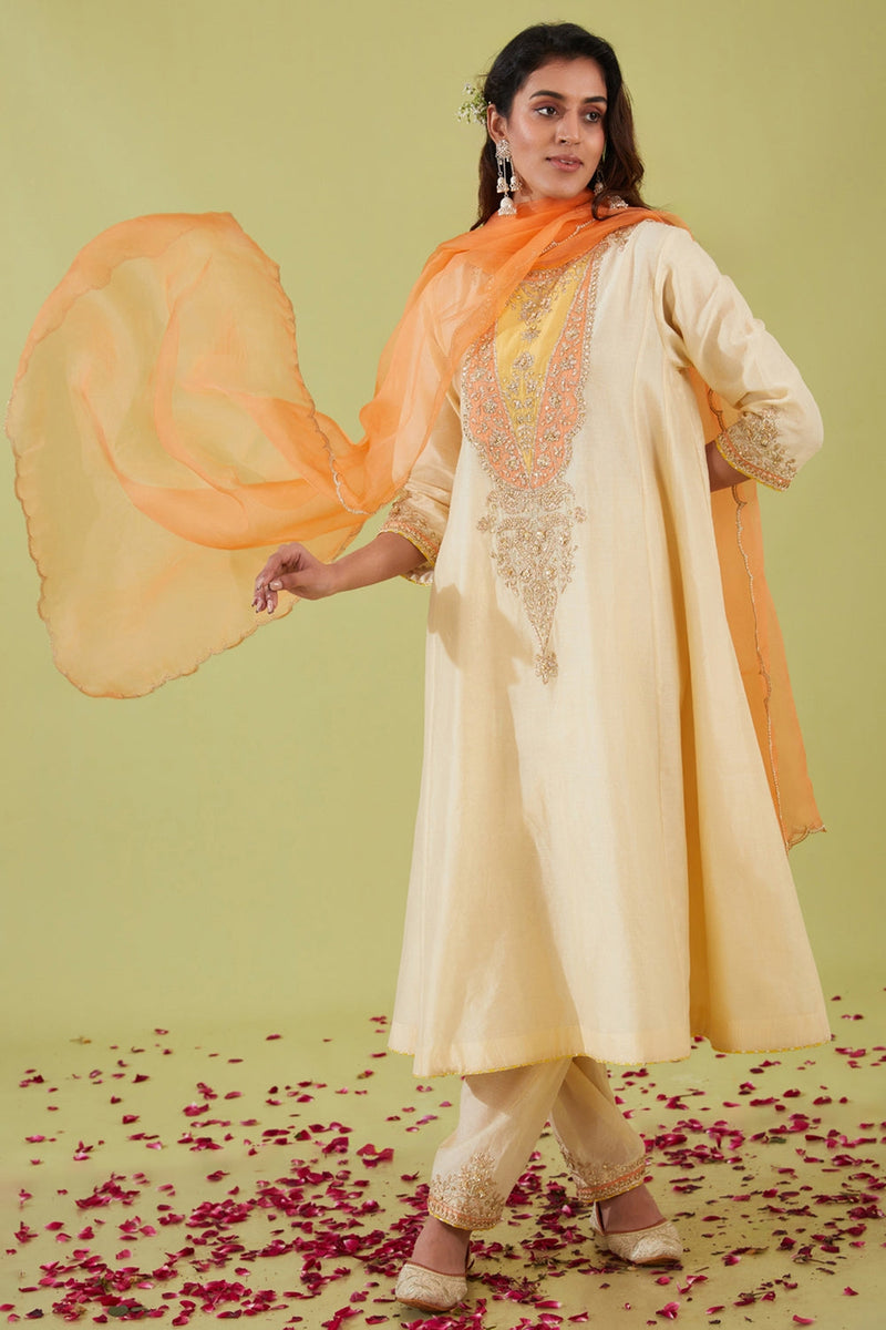 White Long Kalidar Kurta With Salwar And Peach Dupatta