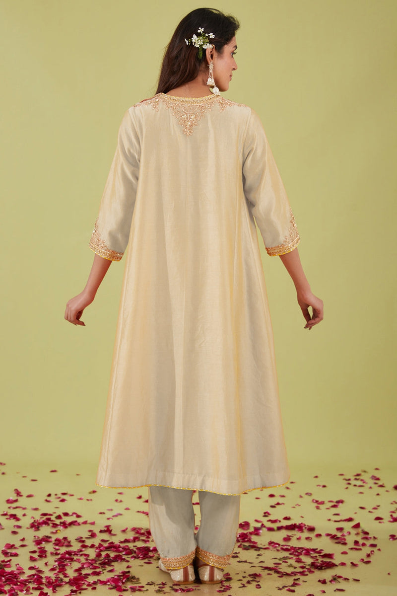 White Long Kalidar Kurta With Salwar And Peach Dupatta