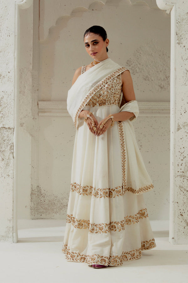 Ivory Anarkali, Suit