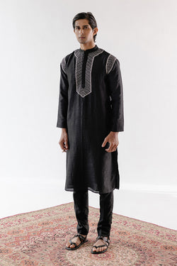 Ibaadat Kurta Set