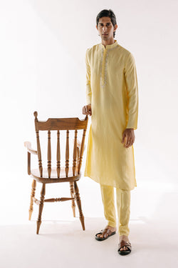 Shaakh Kurta Set