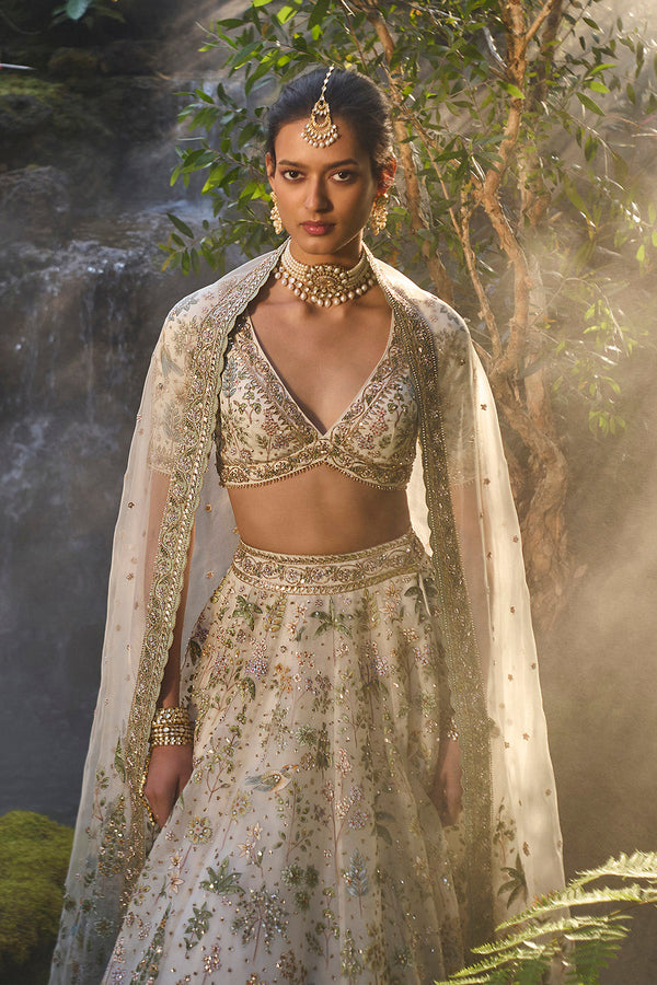 Eartha Hand-painted Pichhwai Silk Lehenga Set - Ivory