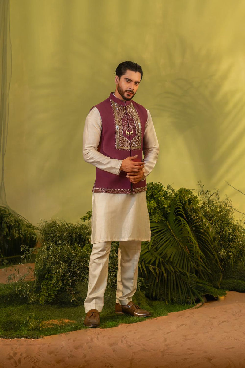 Reindeer Dusty Ivory Long Kurta Set