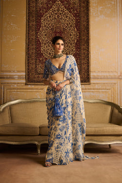 Blue Print  Highlighted Blouse And  Saree Set