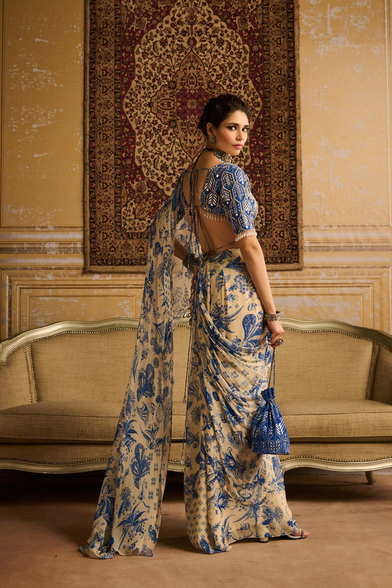 Blue Print  Highlighted Blouse And  Saree Set