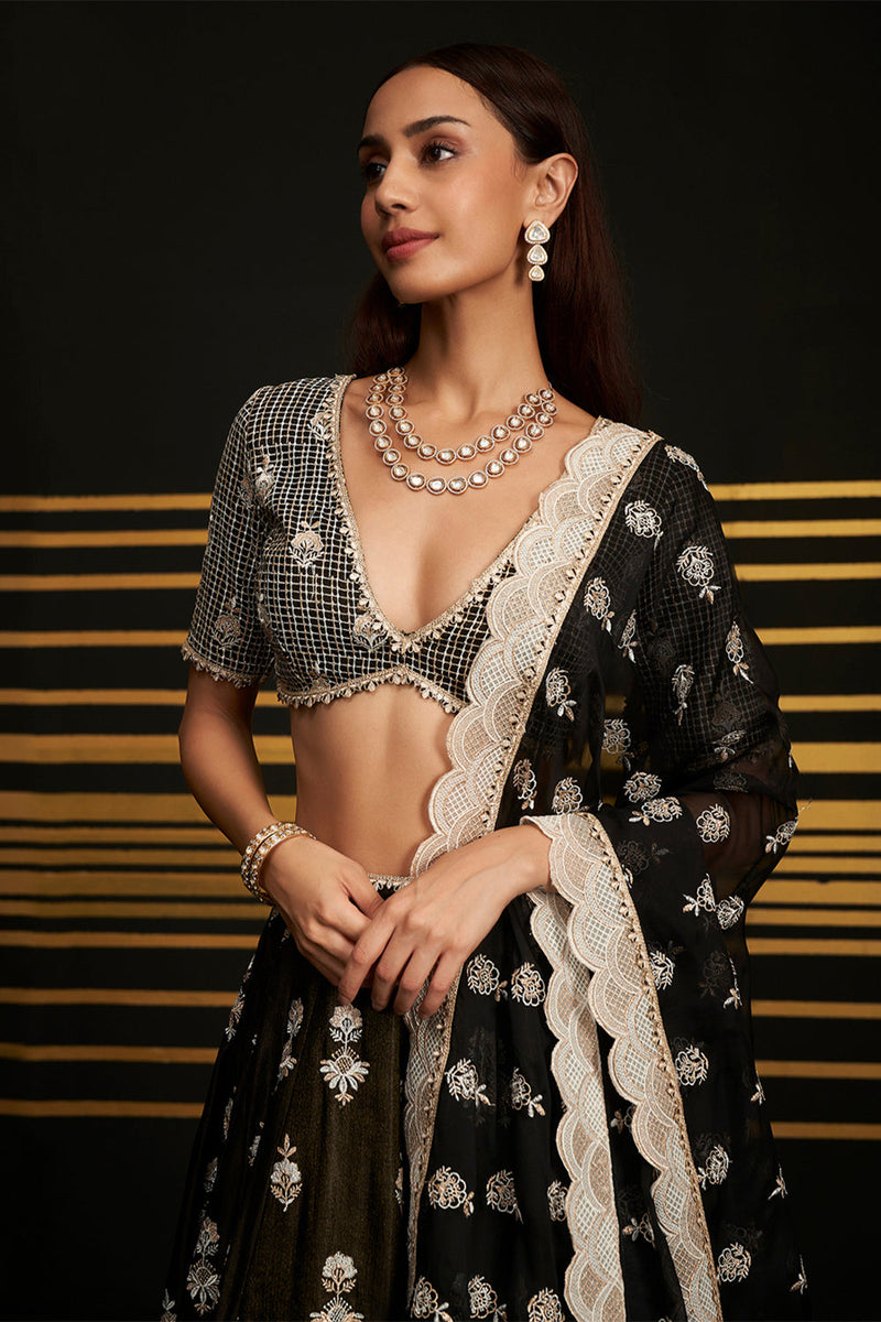 Sathi Lehenga