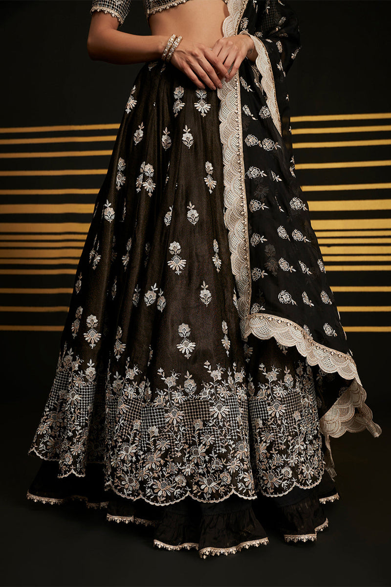 Sathi Lehenga