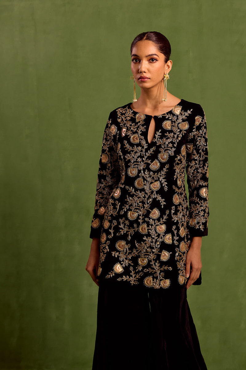 Black Velvet Embroidered Dabka Keyhole Kurta With Sharara