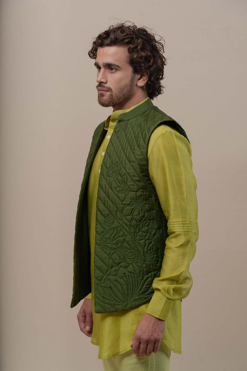 GREEN HANDQUILTED SILK HALF JACKET