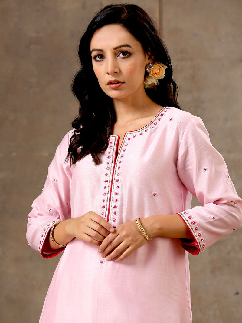 Hand Embroidered Chanderi Silk Pink Kurta Set