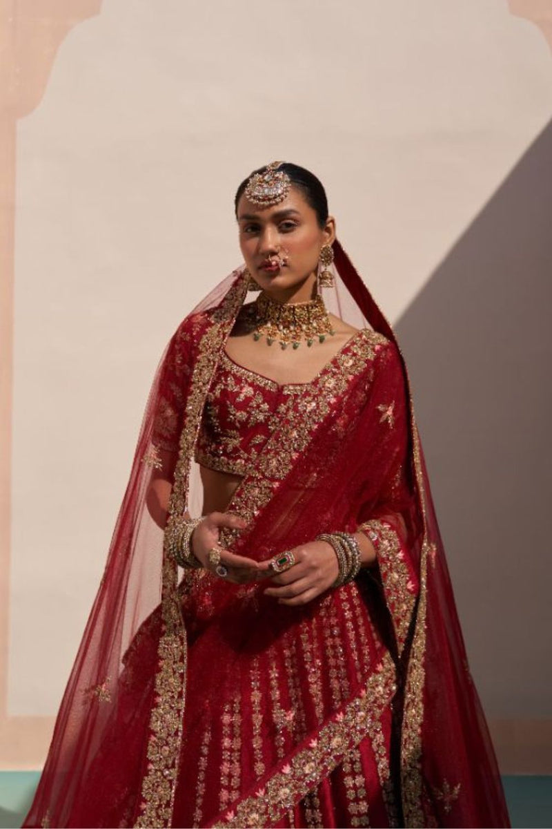 Bridal Lehenga Choli With Double Dupatta at 16995.00 INR in Surat | Parvati  Fabrics Ltd.